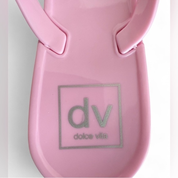 NWT Dolce Vita Pink Studded Sandals - Picture 4 of 9